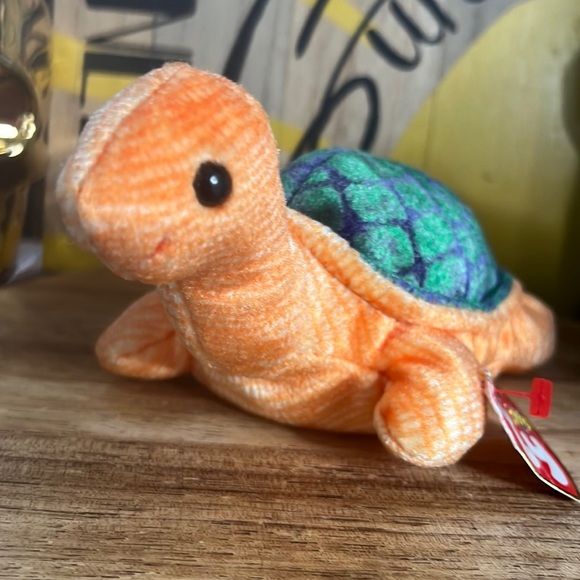 NWT TY Beanie Baby “Peekaboo” Turtle - Picture 1 of 10